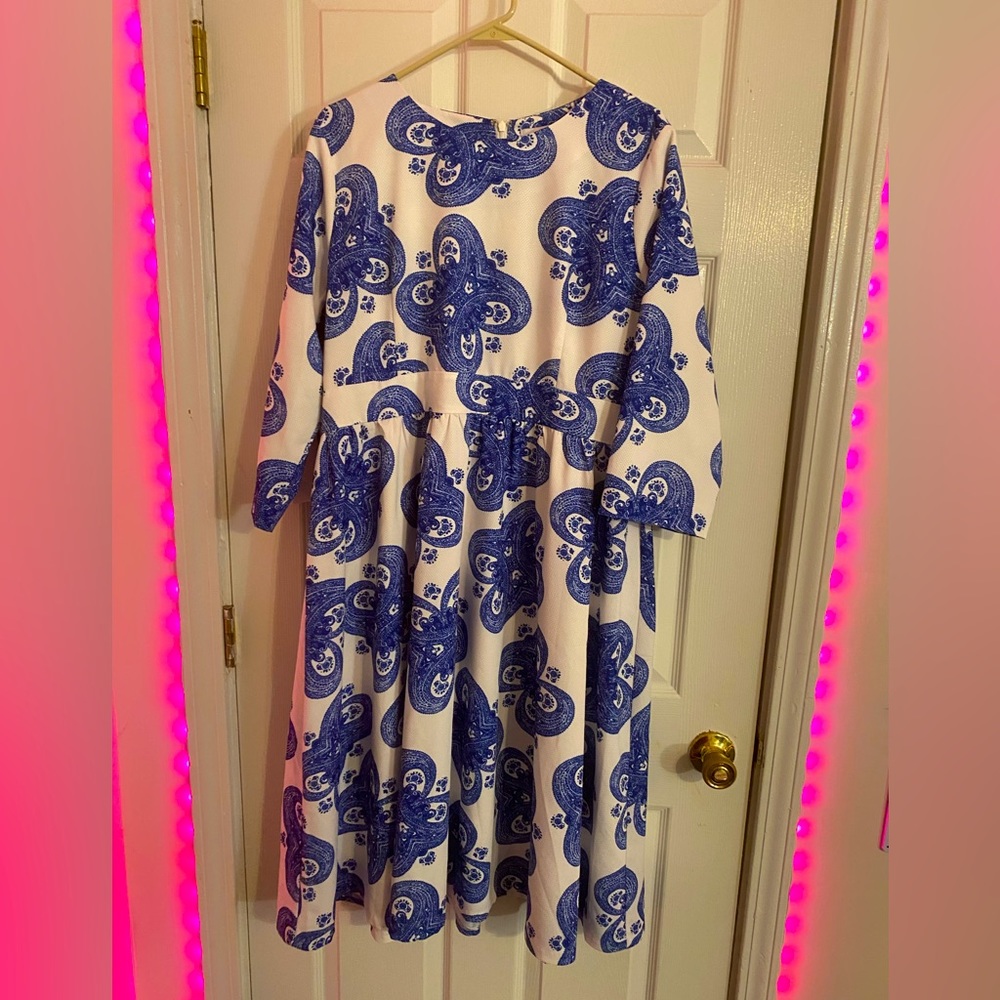 Dainty jewels, blue and white modest dress